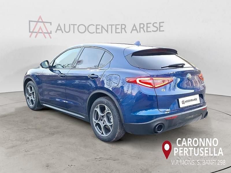 Usata Alfa Romeo Stelvio Sprint 190 CV (139 kW) 2022 Blu SUV