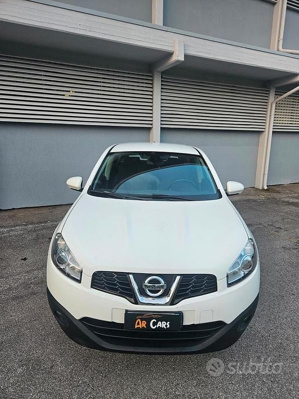 Usata Nissan Qashqai Tekna 116 CV (85 kW) 2012 Bianco SUV