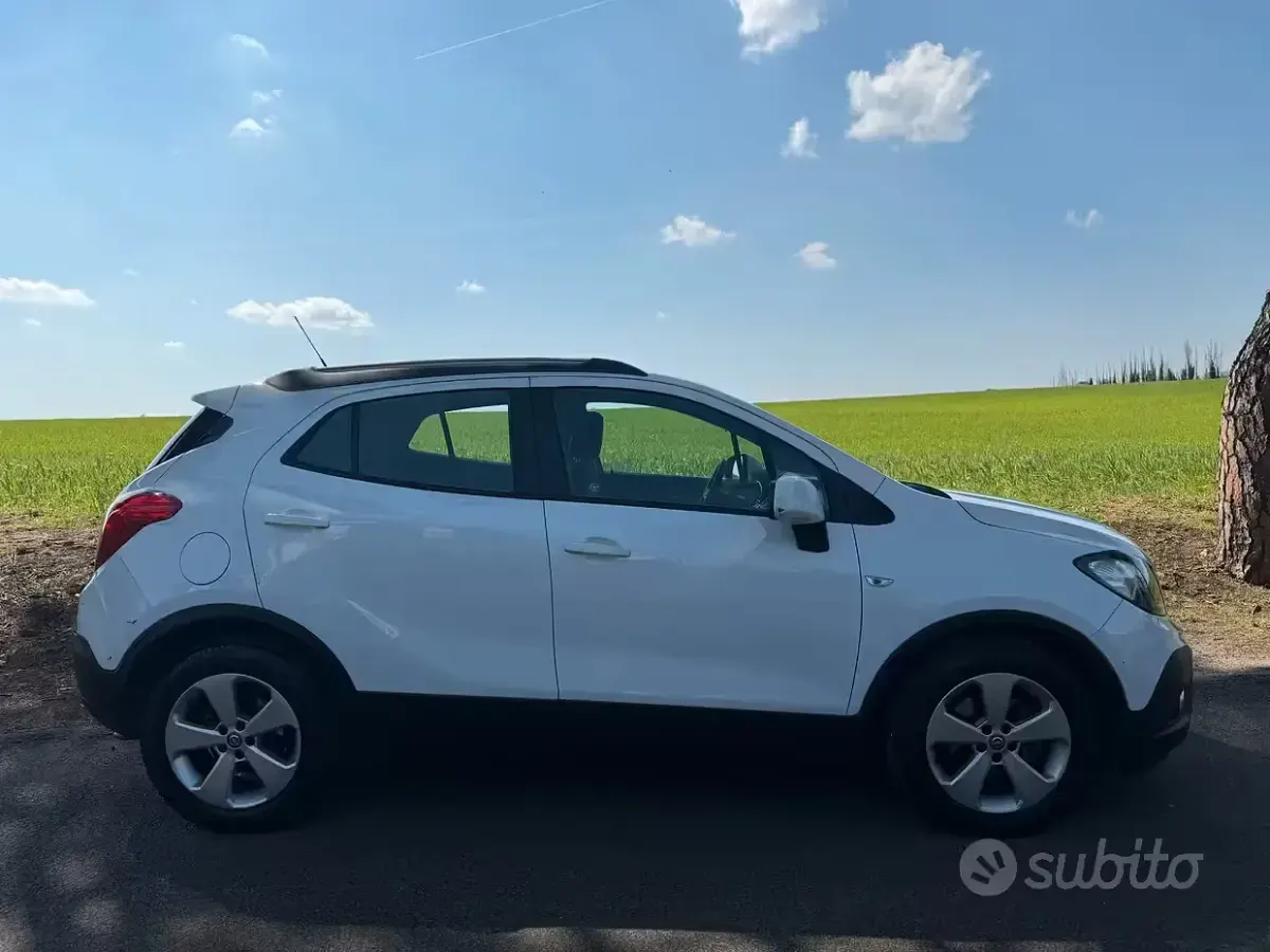 Usata Opel Mokka 116 CV (85 kW) 2016 Bianco SUV