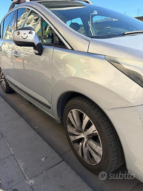 Usata Peugeot 3008 2014 Grigio Station wagon