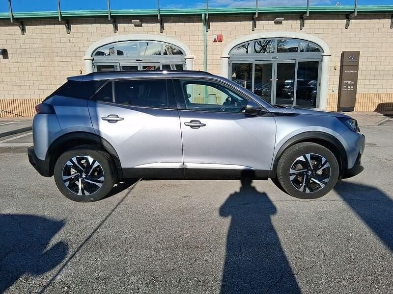 Usata Peugeot 2008 Allure 131 CV (96 kW) 2020 Grigio SUV