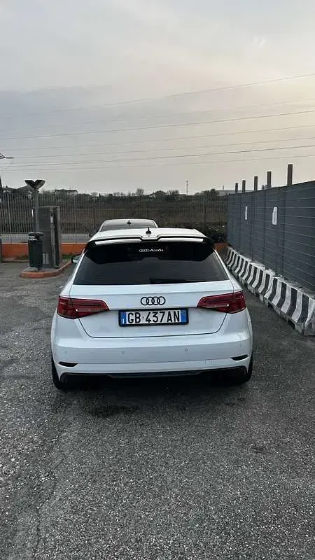 Usata Audi e-tron Ambiente 150 CV (110 kW) 2020 SUV