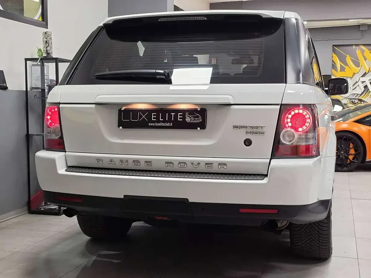 Usata Land Rover Range Rover HSE 245 CV (180 kW) 2010 Bianco fuji SUV