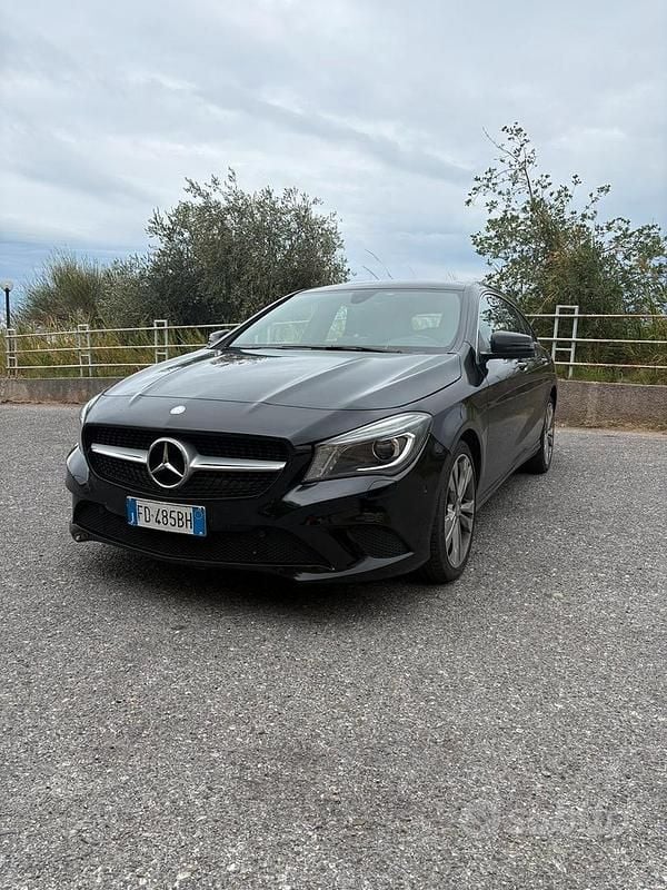 Usata Mercedes CLA200 2016 Nero Station wagon