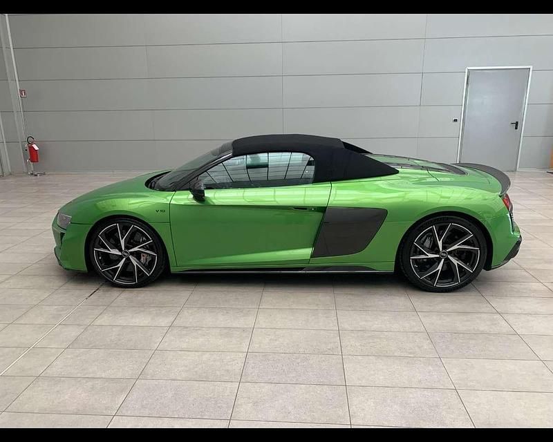 Usata Audi R8 Spyder Performance 620 CV (456 kW) 2021 Verde java metallizzato Cabrio