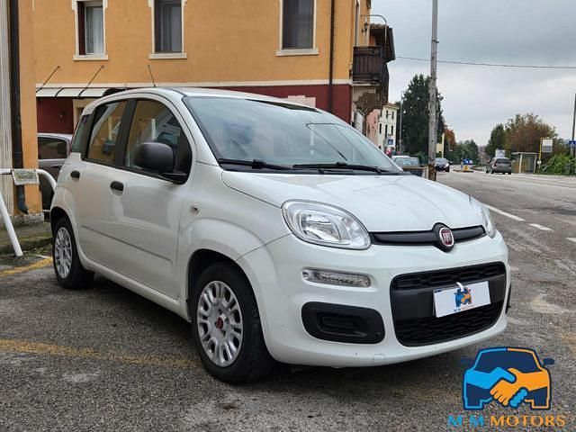 Usata Fiat Panda Easy 70 CV (51 kW) 2021 Bianco Berlina