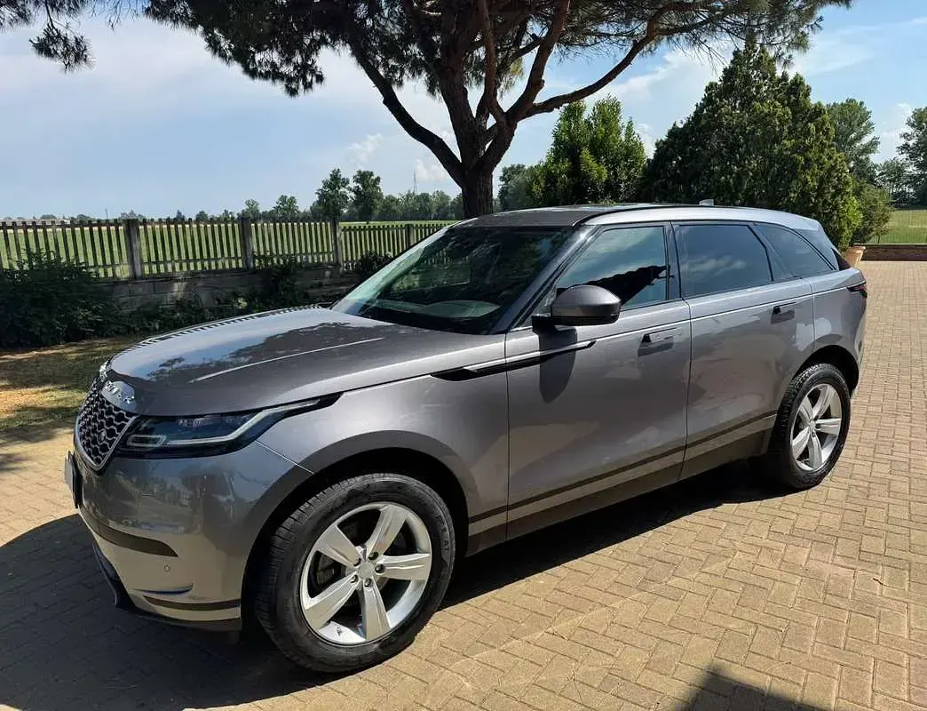 Usata Land Rover Range Rover Velar SE 179 CV (131 kW) 2020 Grigio SUV