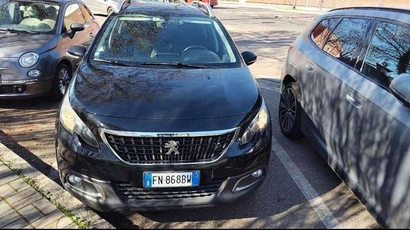 Usata Peugeot 2008 Active 99 CV (72 kW) 2018 SUV