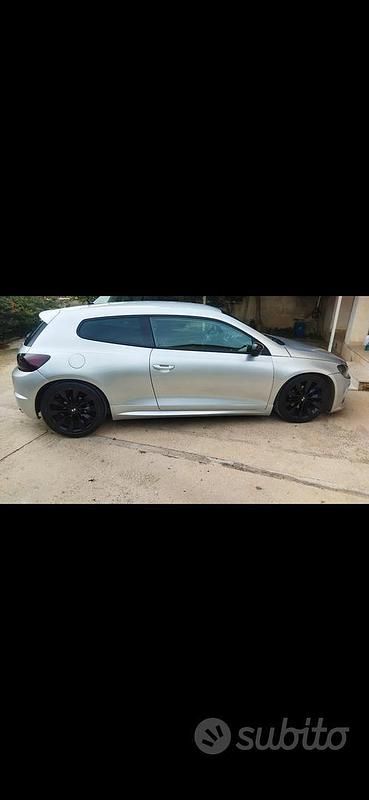 Usata VW Scirocco 140 CV (102 kW) 2009 Grigio Coupé