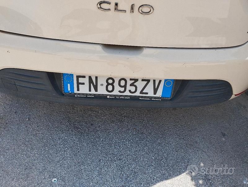 Usata Renault Clio IV 90 CV (66 kW) 2018 Giallo Berlina
