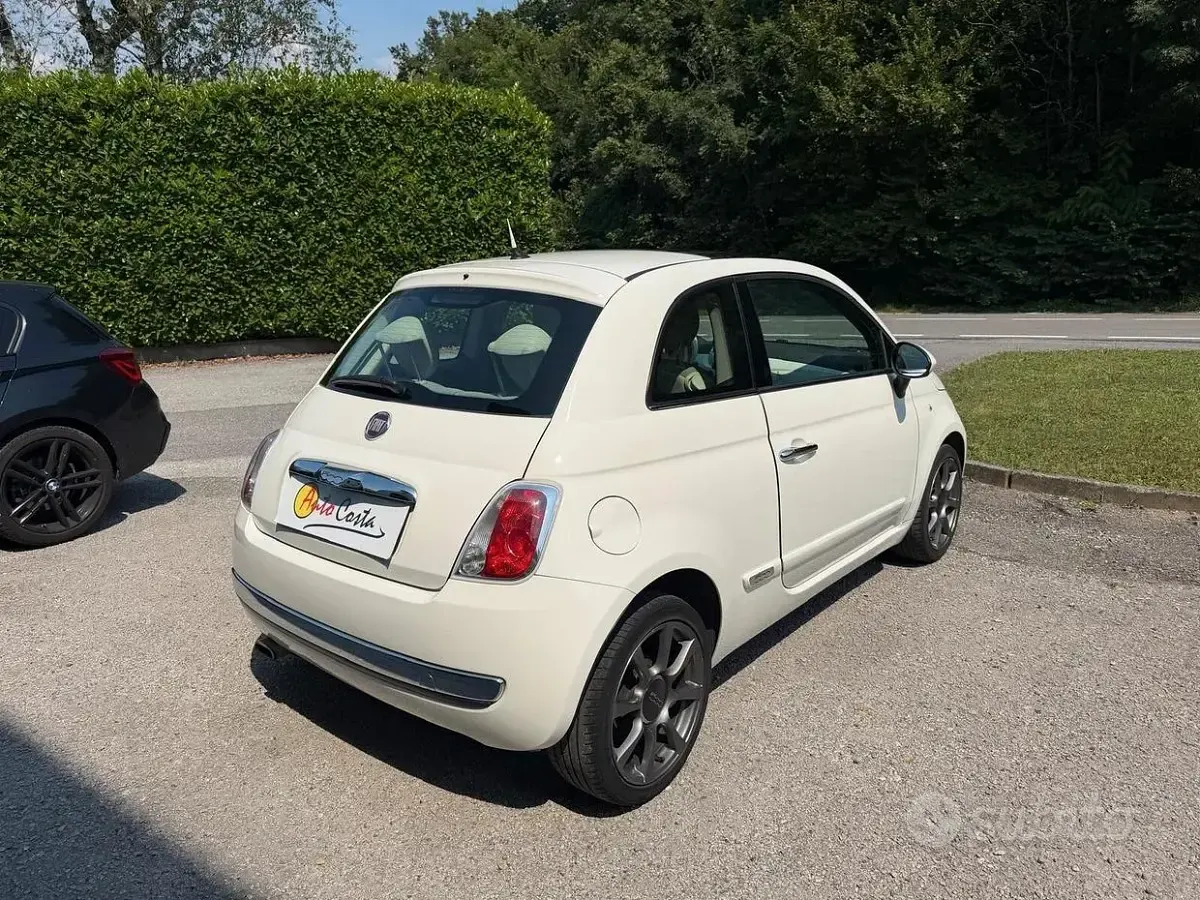 Usata Fiat 500 Lounge 69 CV (50 kW) 2013 Bianco Berlina