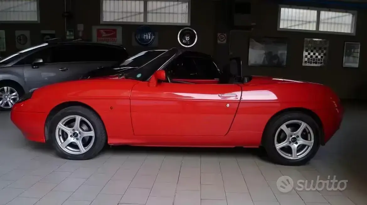 Usata Fiat Barchetta 131 CV (96 kW) 1998 Rosso Cabrio
