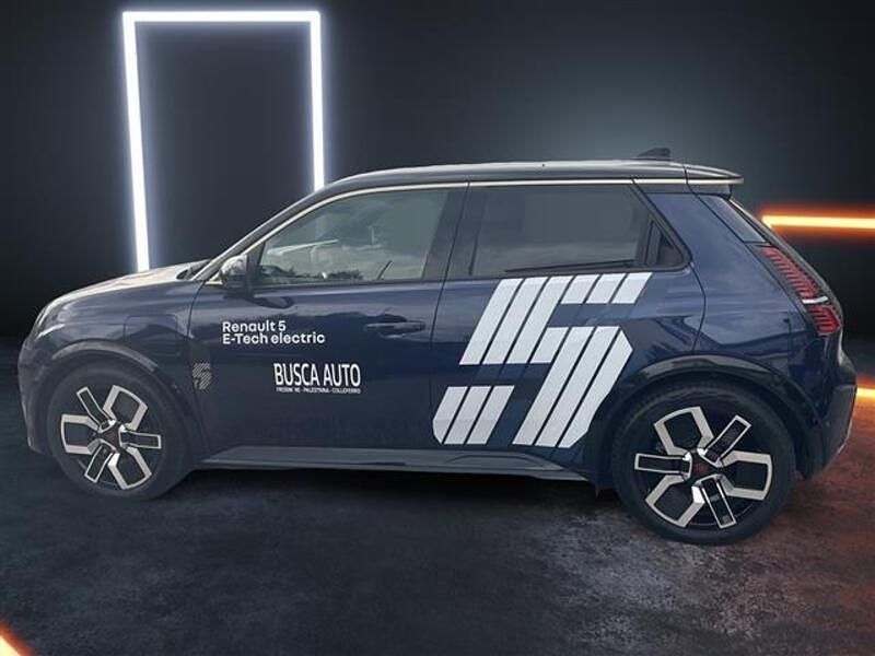 Usata Renault 5 E-Tech Iconic 11 kW (15 CV) 2024 Blu scuro