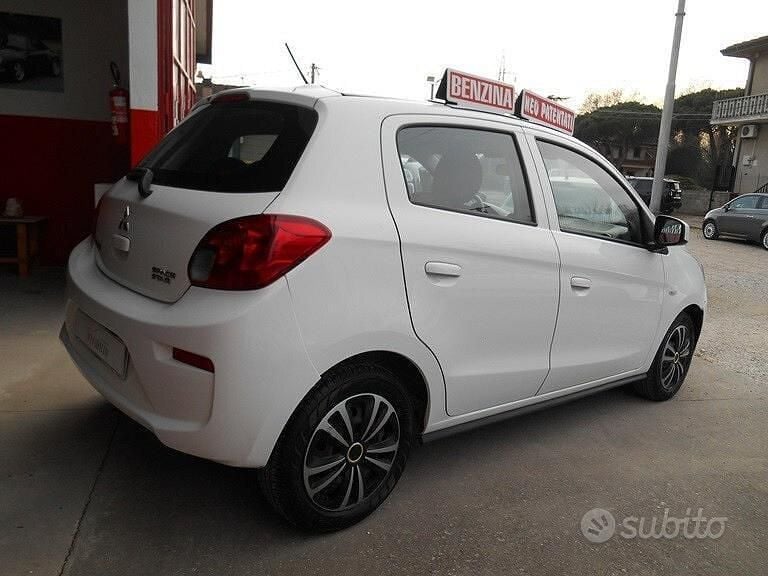 Usata Mitsubishi Space Star Invite 71 CV (52 kW) 2018 Bianco Utilitaria