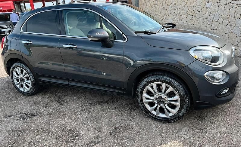 Usata Fiat 500X 120 CV (88 kW) 2017 Grigio SUV