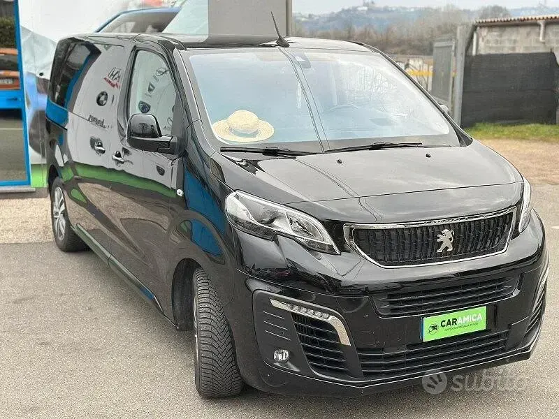 Usata Peugeot Traveller S 144 CV (105 kW) 2021 Nero Monovolume