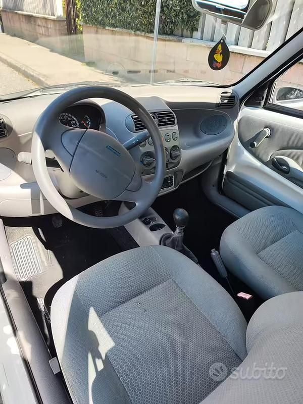 Usata Fiat 1100 2007 Bianco Berlina