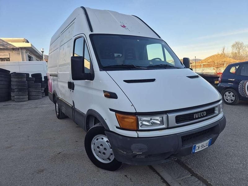 Usata Iveco Daily 131 CV (96 kW) 2002 Other