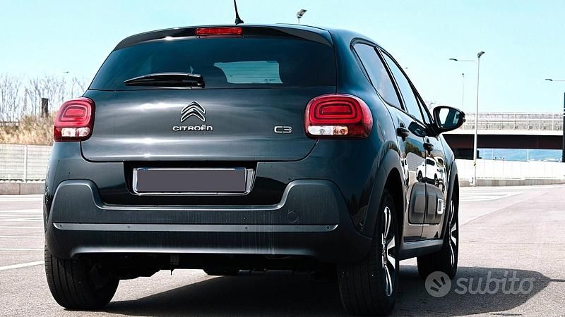 Usata Citroën C3 PureTech 110 CV (80 kW) 2024 Nero Berlina