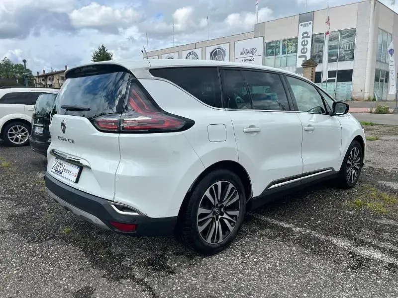 Käytetty Renault Espace Intens 160 HP (117 kW) 2017 Valkoinen Tila-auto