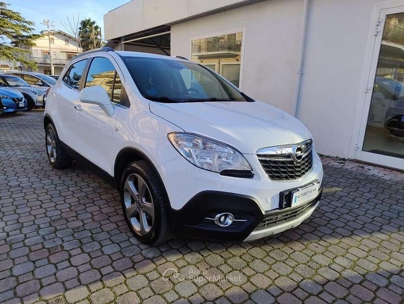 Usata Opel Mokka 132 CV (97 kW) 2014 Bianco SUV