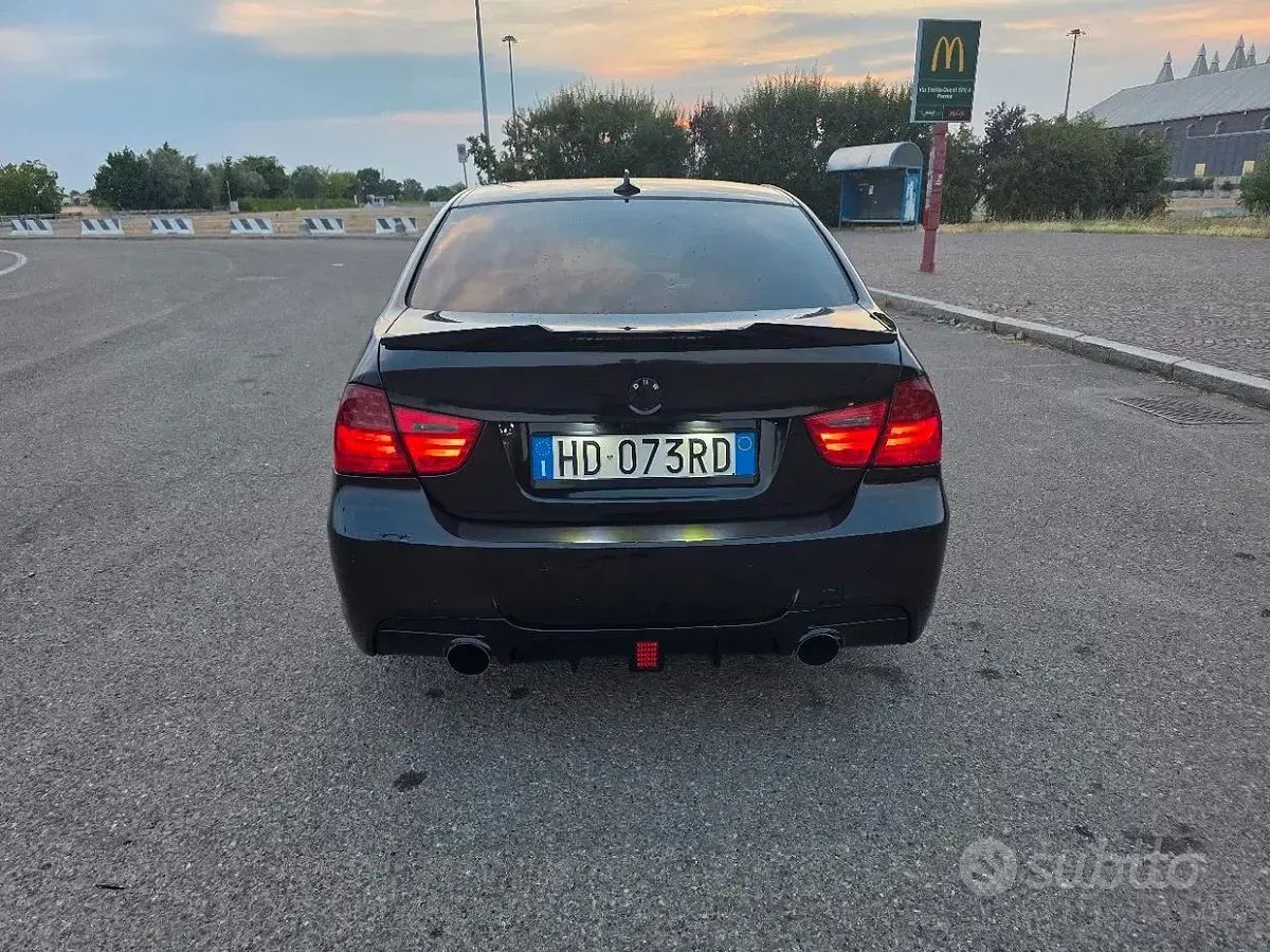 Usata BMW 335 286 CV (210 kW) 2007 Nero Berlina