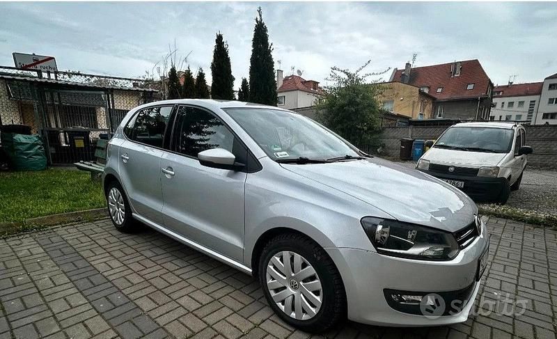 Usata VW Polo 50 CV (36 kW) 2011 Grigio Utilitaria