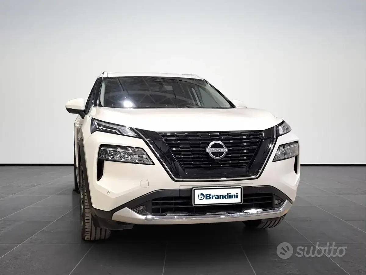 Usata Nissan X-Trail Tekna 158 CV (116 kW) 2024 Galpine white SUV