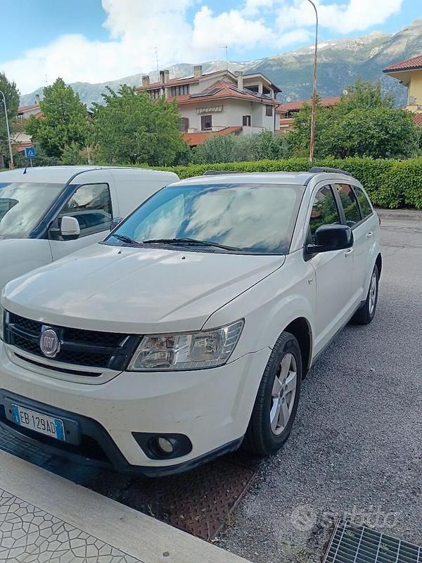 Usata Fiat Freemont 170 CV (125 kW) 2011 Bianco SUV