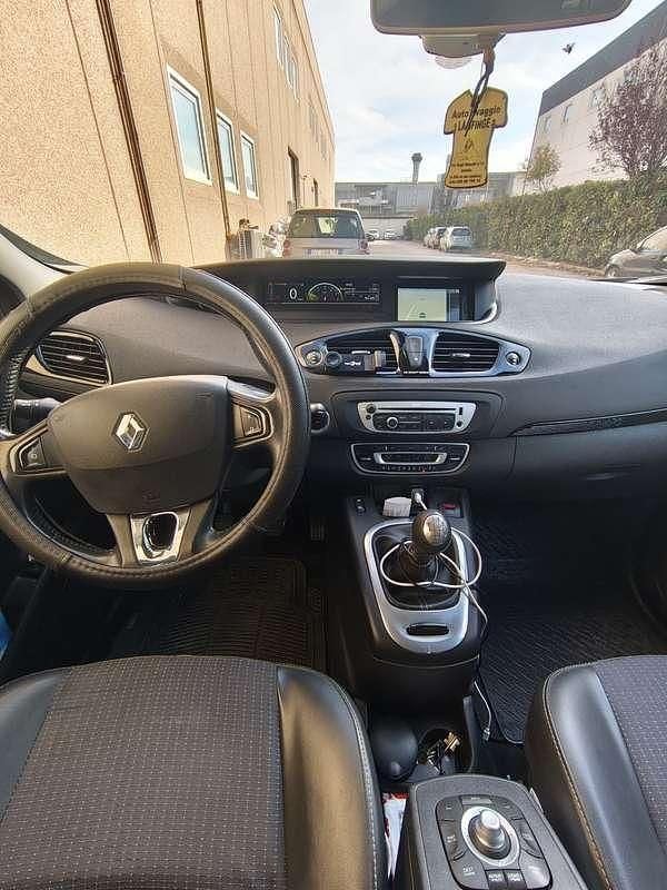 Usata Renault Scénic III 131 CV (96 kW) 2013 Grigio Monovolume