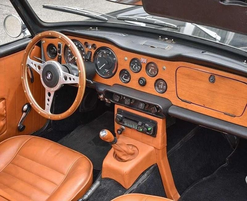 Nero Usata 1973 Triumph TR6 Cabrio | 25.900 € - Immagine 1/4