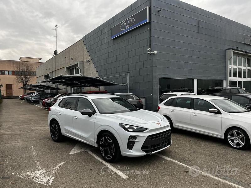 Usata Cupra Terramar 150 CV (110 kW) 2025 Bianco metallizzato SUV