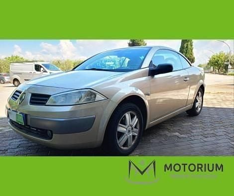 Marrone Usata 2005 Renault Mégane II Dynamique Utilitaria | 2000 € (Buon prezzo) - Immagine 1/1