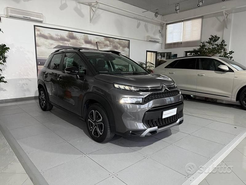 Grigio Usata 2022 Citroën C3 Aircross Shine SUV | 16.900 € (Cara) - Immagine 1/4