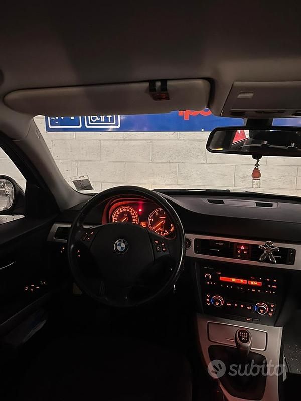 Usata BMW 320 M Sport 177 CV (130 kW) 2009 Nero Station wagon