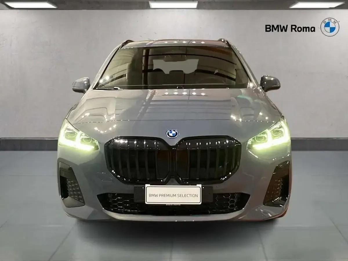 Usata BMW 225 Active Tourer M Sport 245 CV (180 kW) 2026 Sparkling copper grey metallic Monovolume