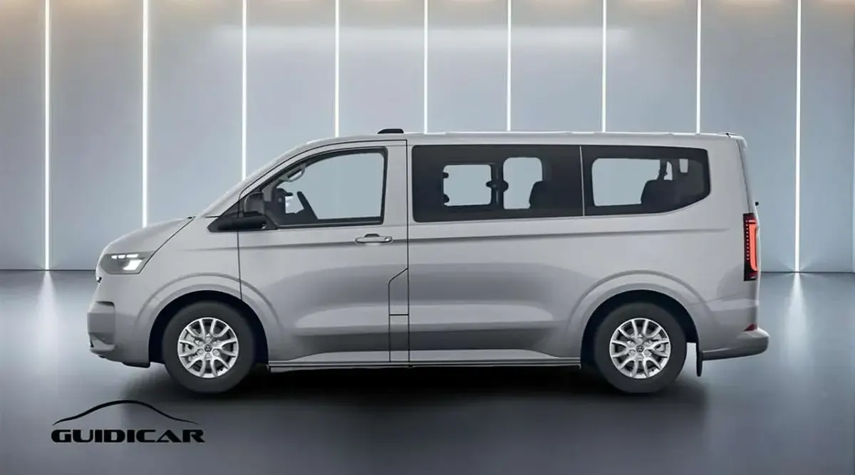Nuova VW Caravelle Life 110 CV (80 kW) 2026 Stone grey Furgone