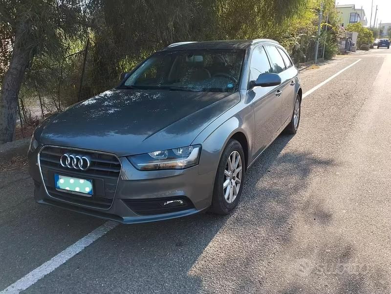 Usata Audi A4 120 CV (88 kW) 2014 Grigio Station wagon