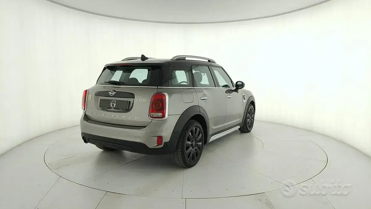 Usata Mini Cooper Countryman Hype 136 CV (100 kW) 2018 Grigio SUV