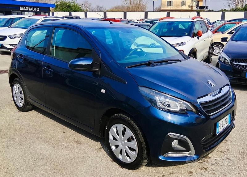 Usata Peugeot 108 69 CV (50 kW) 2016 Blu Utilitaria