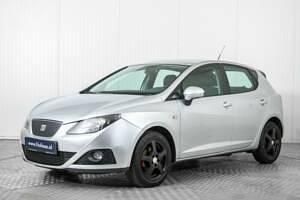 Grigio Usata 2012 Seat Ibiza Berlina | 2490 € (Buon prezzo) - Immagine 1/4