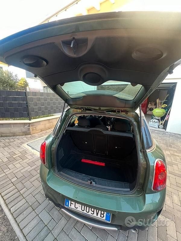 Usata Mini Cooper Countryman 143 CV (105 kW) 2016 Verde SUV