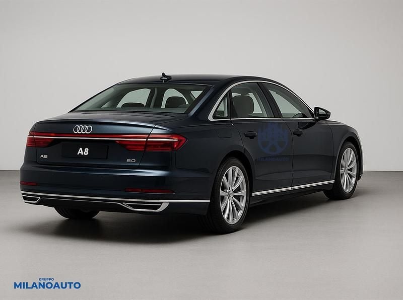Usata Audi A8 Ambiente 462 CV (339 kW) 2024 Blu Berlina