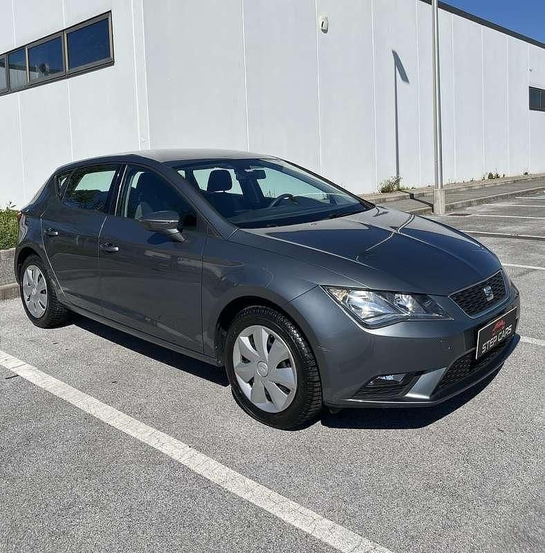 Usata Seat Leon Reference 86 CV (63 kW) 2014 Berlina
