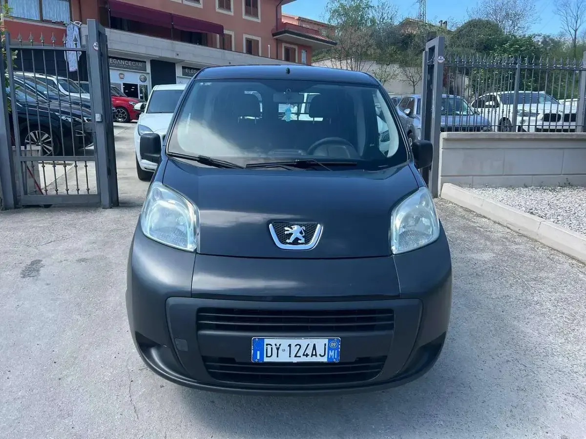 Usata Peugeot TePee 69 CV (50 kW) 2009 Nero Furgone