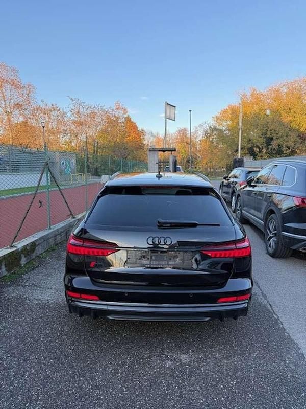 Usata Audi S6 Ambiente 344 CV (253 kW) 2024 Nero mito metallizzato Station wagon