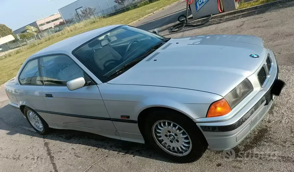 Usata BMW 318 1996 Grigio Coupé
