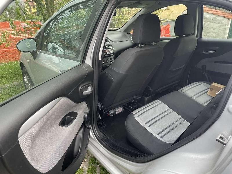 Usata Fiat Grande Punto 65 CV (47 kW) 2010 Utilitaria