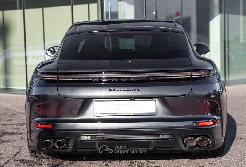 Usata Porsche Panamera 4 E-Hybrid Executive Executive 462 CV (339 kW) 2024 Grigio Utilitaria