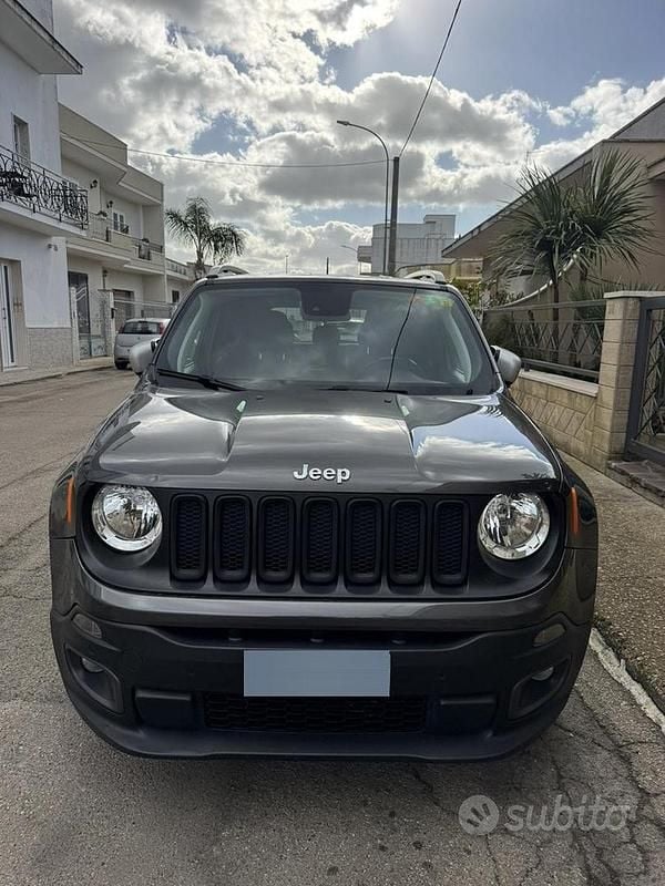 Usata Jeep Renegade Limited 120 CV (88 kW) 2018 Grigio SUV